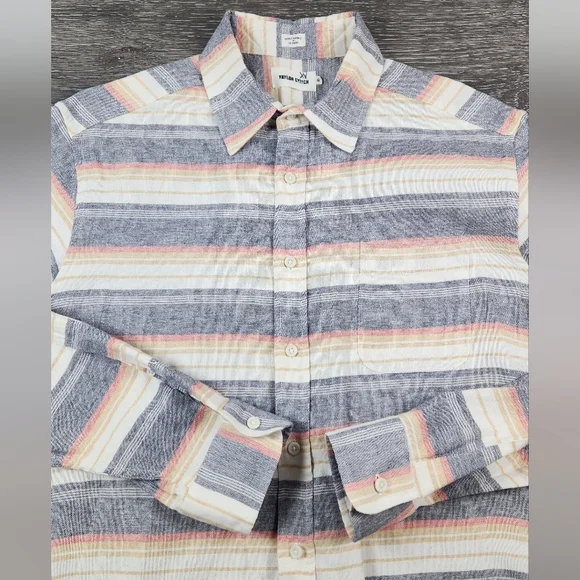 Taylor stitch striped shirt. - Picture 3 of 6